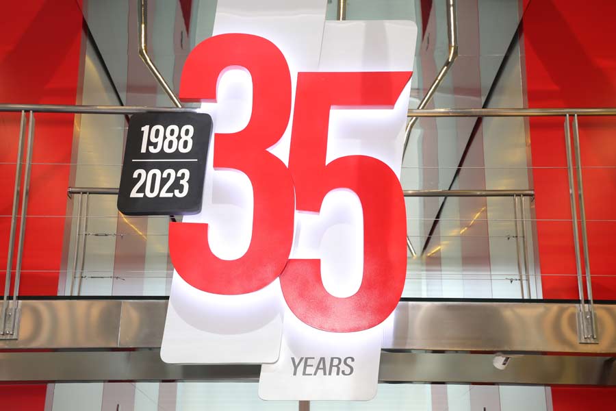 Seylan Bank celebrates milestone 35 years of outstanding customer service and unwavering dedication to excellence