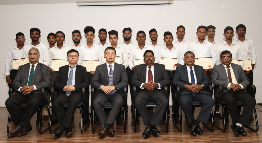 NAITA HUAWEI Asia Pacific Academy awarded certificates to first batch students