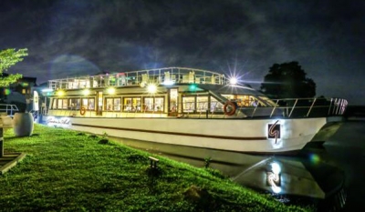 Garton’s Ark Sailing Restaurant All Set To Sail This Festive Season ( 10 Photos )
