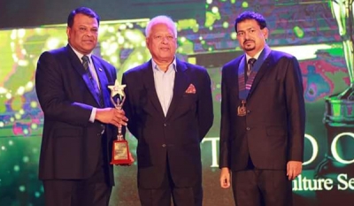 Hayleys Plantations’ Roshan Rajadurai awarded Best CEO at CMI Management Excellence Awards 2017