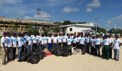 Tokyo Cement, MEPA attracts like-minded volunteers for Trinco Beaches cleanup