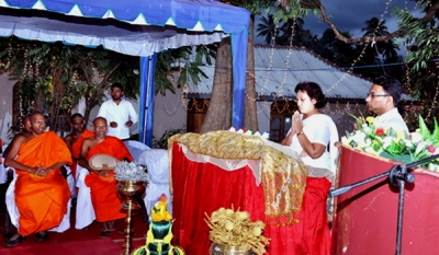 Swadeshi Khomba illuminates Rideegama, Ridee Viharaya for the 2nd consecutive year