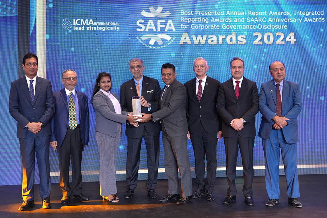 SLT-MOBITEL triumphs with Silver at SAFA Best Presented Annual Report Awards
