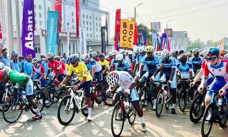 Sri Lanka Insurance Corporation General partners Guwan Hamuda Papedi Sawariya 2026 safeguards lives