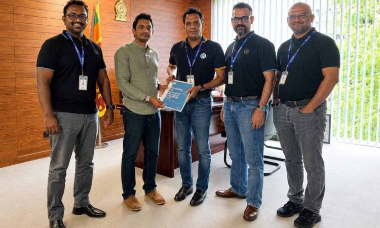 SLCGE Presents Groundbreaking Design Hub Proposal to Ministry of Industry and Entrepreneurship Development