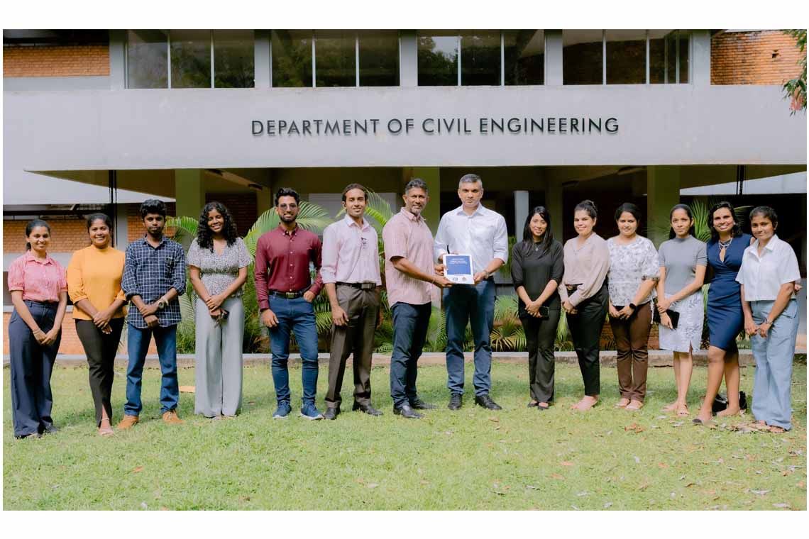 Hirdaramani Apparel and University of Moratuwa Collaborate to Tranform Textile Waste into Sustainable Innovation