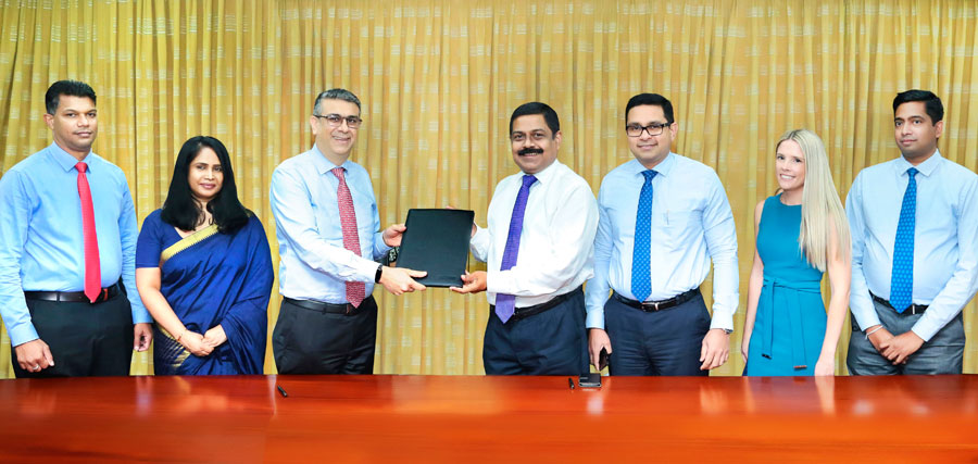 AIA Insurance signs MOU with Commercial Bank of Ceylon in collaboration with International Finance Corporation IFC to ensure financial security for women in Sri Lanka