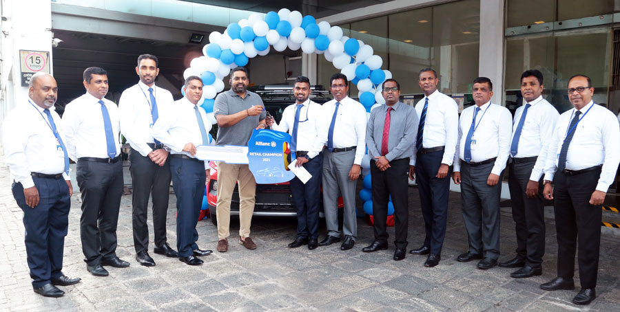 Allianz Lanka Awards Winners of First Ever Internal Retail Sales Competition