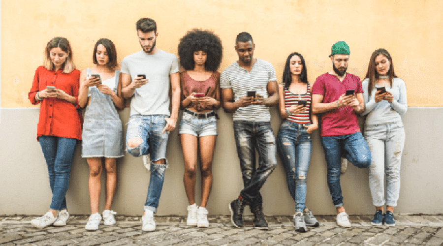 Increased smartphone use behind rapid youth mental health decline says new research