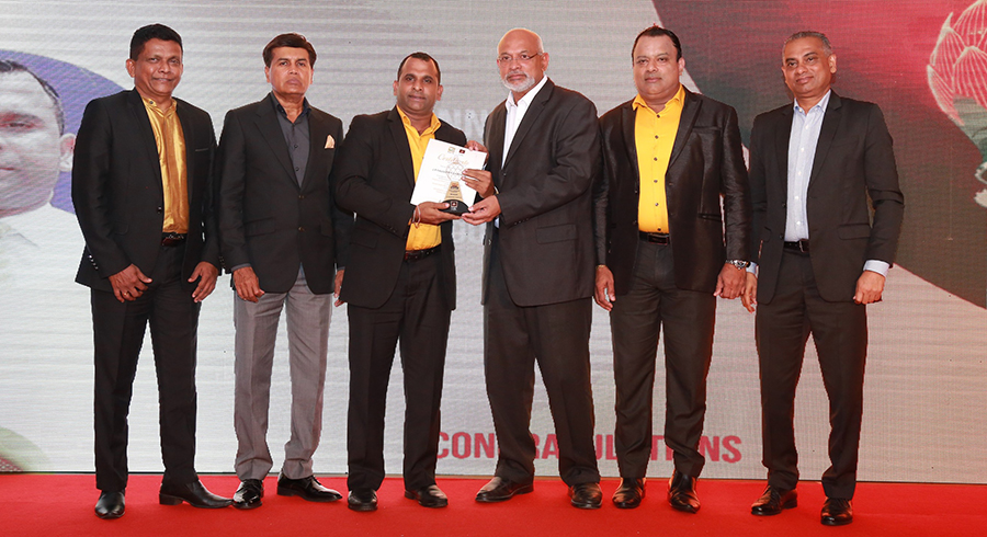 Recognizing Excellence Janashakthi Life s Achievers Shine at Golden Night Event at Lotus Tower Colombo