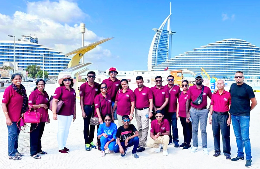 Ceylinco Lifes star performers celebrate their wins in Dubai