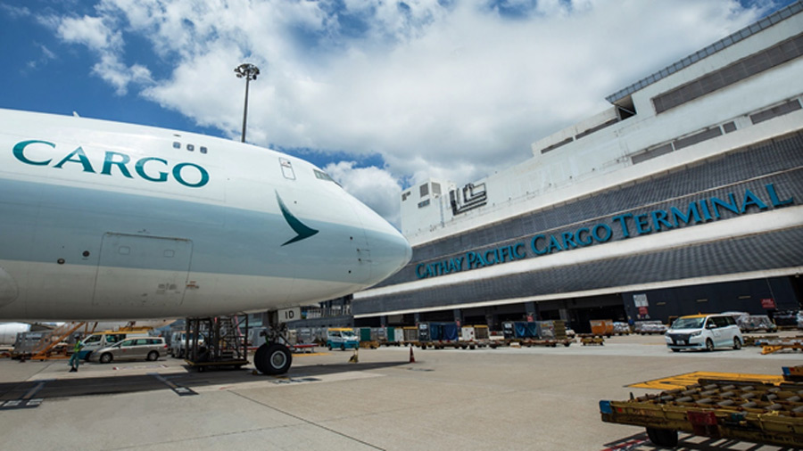 Hong Kong International Airport and Cathay Pacific s Extensive Cargo Efforts Applauded