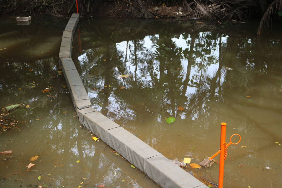 Beruwala Canal receives its first ocean strainer installation by Cinnamon Bey Beruwala under the John Keells Group Good Water Initiative