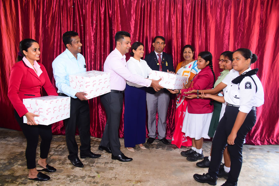 Harpic commits to uplifting hygiene standards in girls schools through Suwa Jana Meheyuma initiative