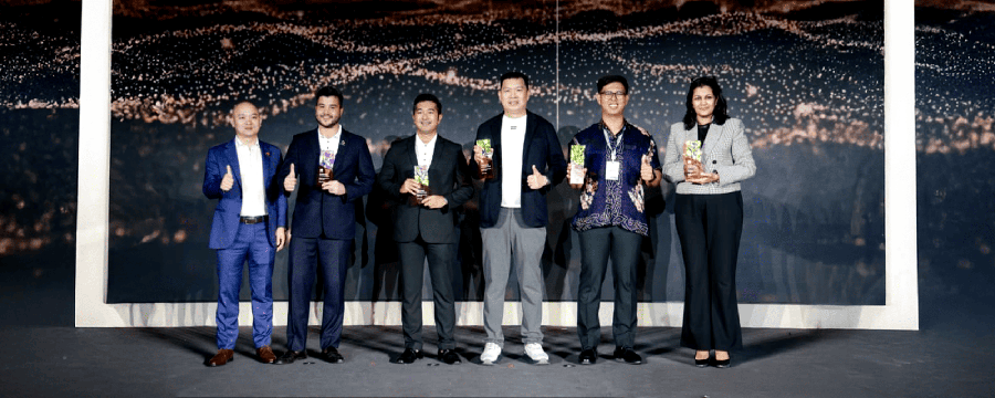 Solar Booze Sweeps Service and Performance Excellence Awards