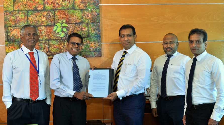 HNB signs as settlement banking partner for LOLC Finance card transactions