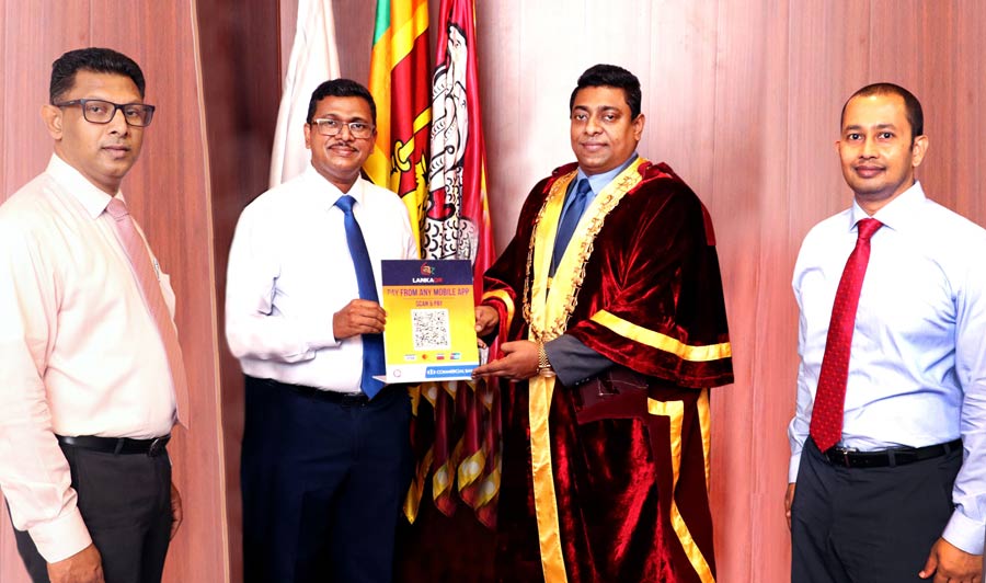 Gampaha Municipal Council goes fully digital in Payment Acceptance with ComBank