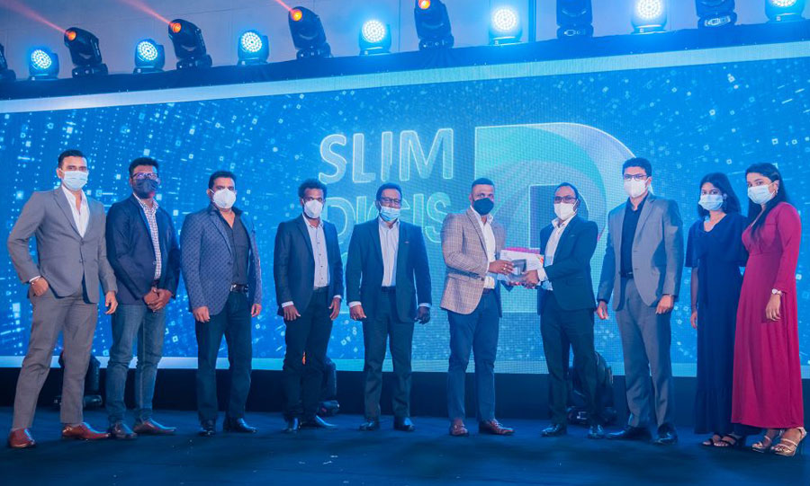 HNB and ikman.lk win silver award for Leasing Guru campaign at SLIM DIGIs 2.1