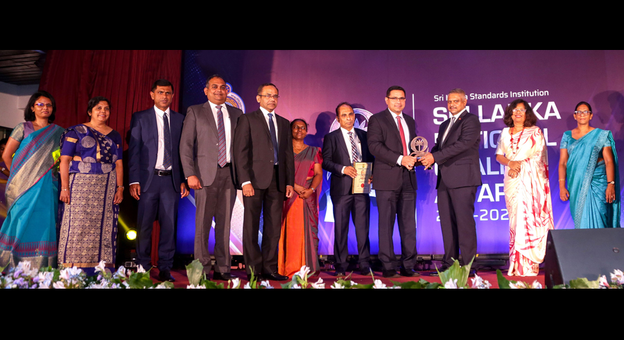 ComBank becomes only Bank in Sri Lanka to win National Quality Award from SLSI