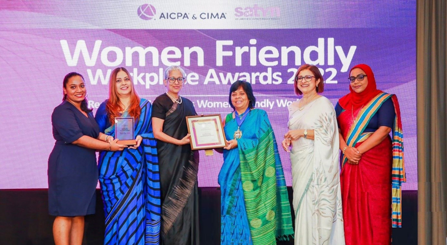 DFCC Bank Wins One of Sri Lanka s Most Outstanding Women Friendly Workplaces Award