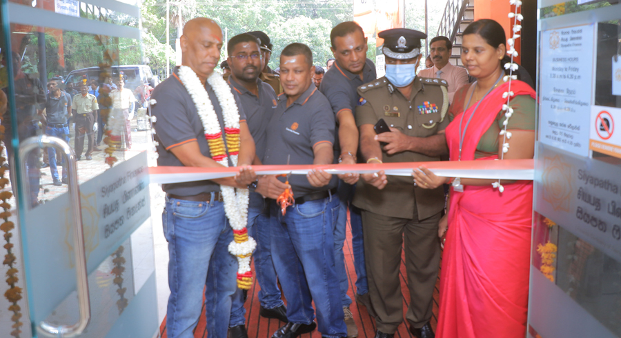 Siyapatha Finance continues its network expansion with its 43rd branch in Kilinochchi