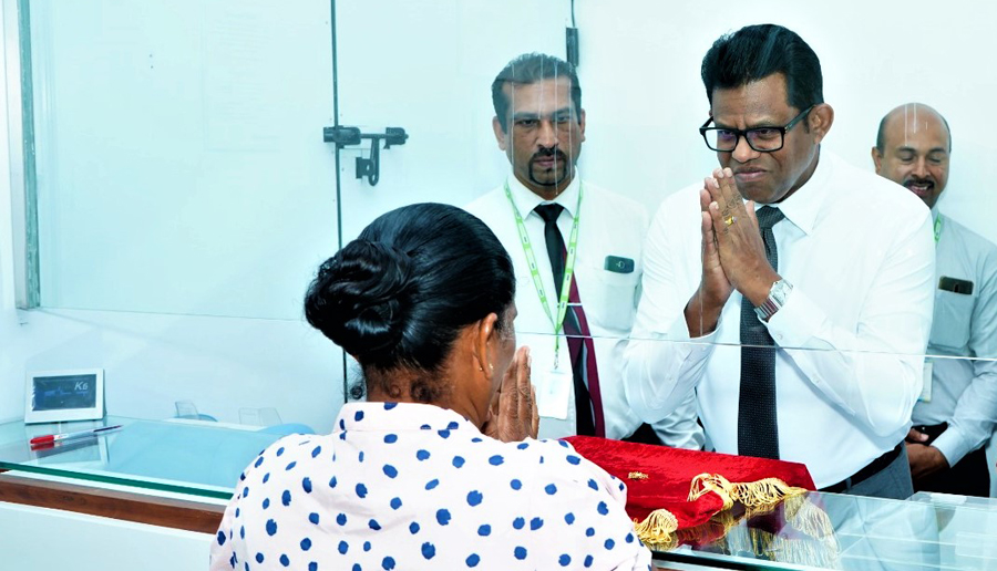 HNBF opens all new Gold Loan Unit at Norochcholai branch