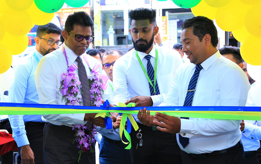 HNB FINANCE inaugurates new Gold Loan Centre at Embilipitiya