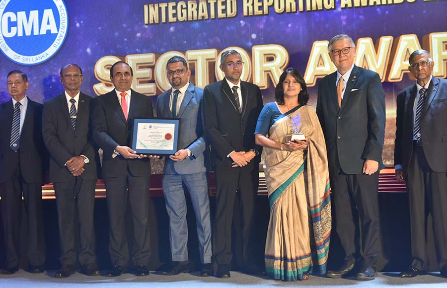 Janashakthi Finance recognised for excellence in integrated reporting at CMA Awards 2025 Photo