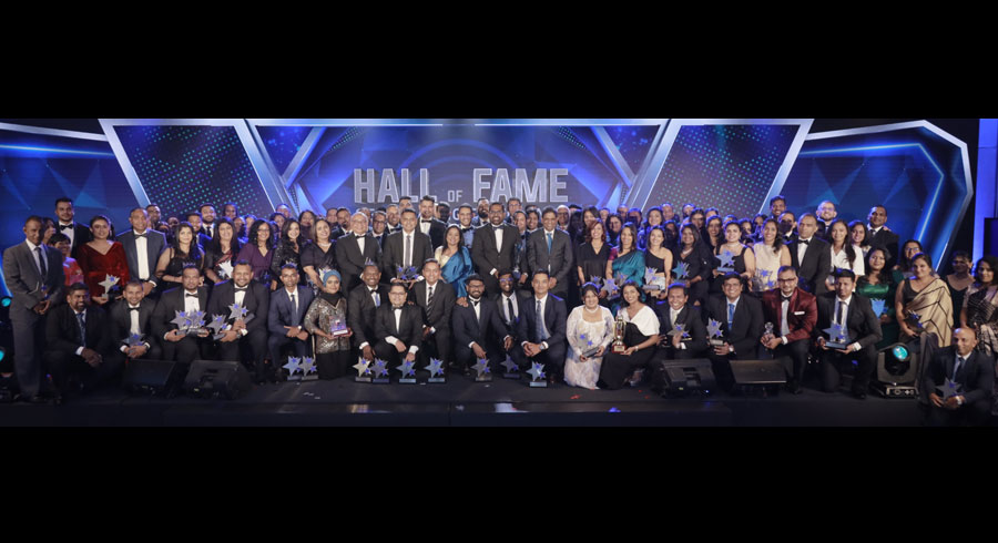 Standard Chartered recognises outstanding achievements of staff at Hall of Fame Celebrating Excellence