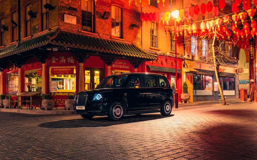 LEVC Celebrates Sales of 5000th TX Electric Taxi in London