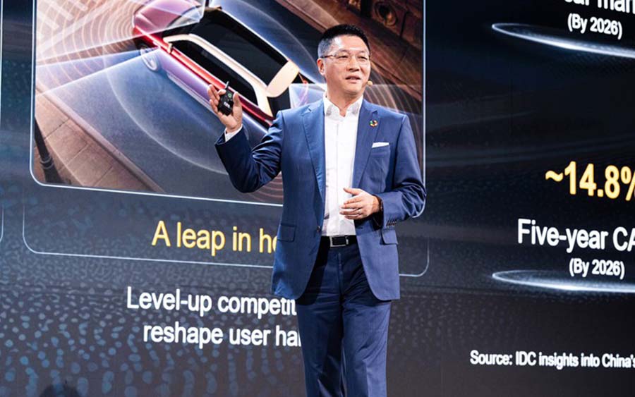 James Chen President of Huawei Carrier Business delivering a keynote speech