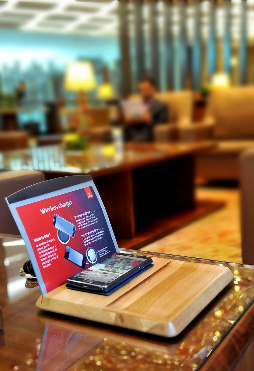 Wireless smartphone charger at the Emirates lounges in Dubai
