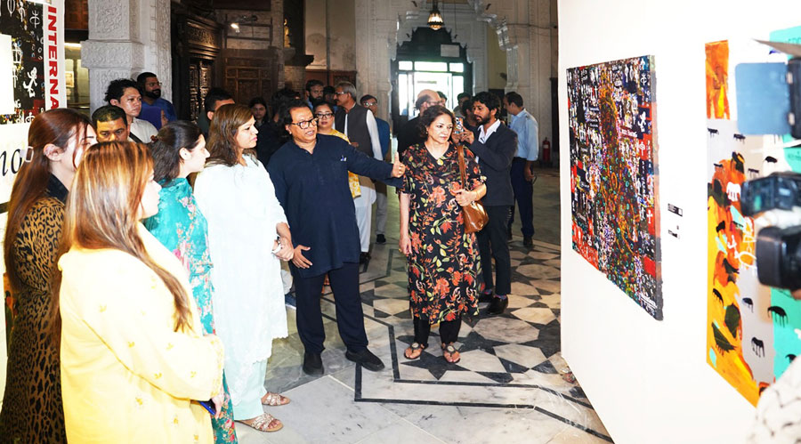 Artist Mueen Saheed paintings honoured and acquired by prestigious Lahore museum