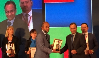 Hameedia’s Deputy Managing Director Hussain Sadique wins ‘Retail Leadership Recognition Award’ at Asia Retail Congress 2015