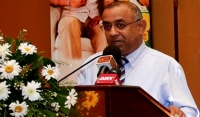 Dr P. B. J. assures state support to private sector’s vision for tea, rubbers