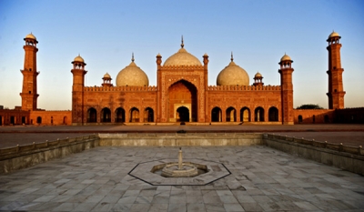 Explore the History and Culture of Lahore, Pakistan with Mihin Lanka