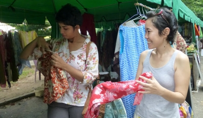 Sari Connection – Connecting Communities Through Recycled Saris