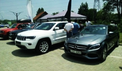 DIMO invites Sri Lanka to get behind the wheel at the HNB Mercedes-Benz and Jeep Test Drive Days