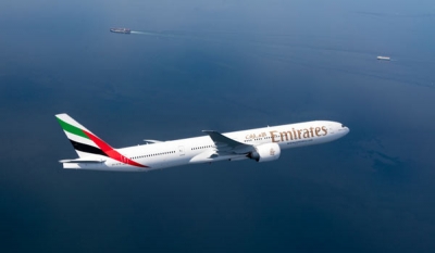 Emirates boosts flights for busy Umrah season