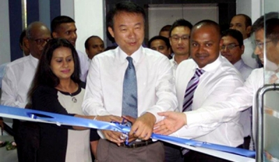 Samsung Opens First-Ever Customer Service Plaza in Colombo