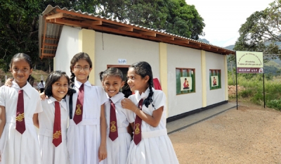 Ceylinco Life builds classroom for Haldummulla school