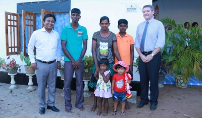 Holcim Lanka and World Vision Lanka – award homes to those in need in Mundalama and Kalpitiya